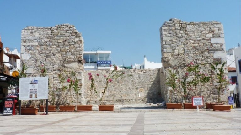 Aya Nikola Kilisesi