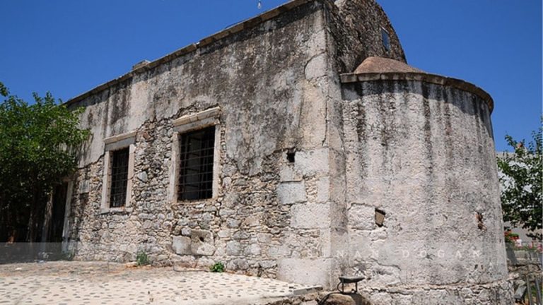 Gumusluk Eklisia Kilisesi