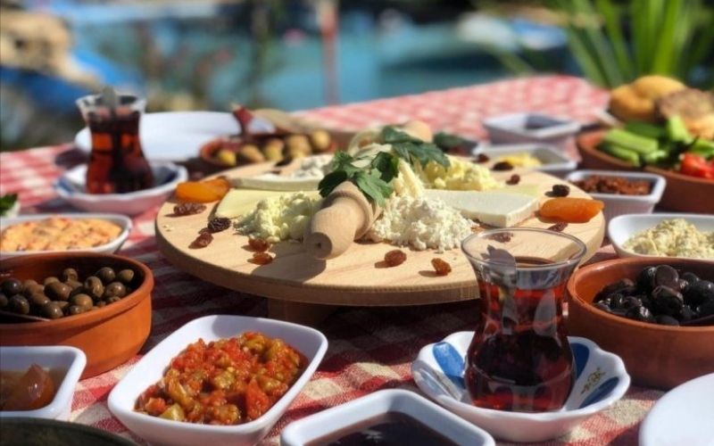 Cakra Bodrum Koy Kahvaltisi